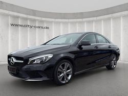 Schwarz Gebraucht 2016 Mercedes CLA180 Limousine | 17.990 € (Fairer Preis)