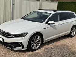 Weiß Gebraucht 2019 VW Passat GTE Kombi | 21.400 € (Fairer Preis)