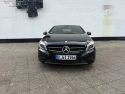 Schwarz Gebraucht 2014 Mercedes A180 Limousine | 14.200 € (Fairer Preis)