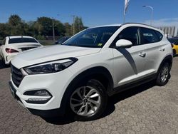 Weiß Gebraucht 2017 Hyundai Tucson SUV | 13.490 € (Guter Preis)