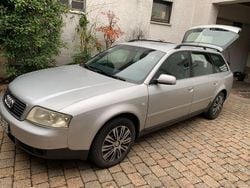 Silber Gebraucht 2001 Audi A6 Kombi | 1.500 € (Superpreis)