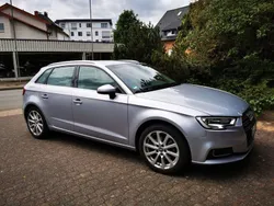 Silber Gebraucht 2018 Audi A3 Sportback Limousine | 20.000 € (Fairer Preis)