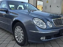 Blau Gebraucht 2004 Mercedes E240 Limousine | 5.490 € (Guter Preis)