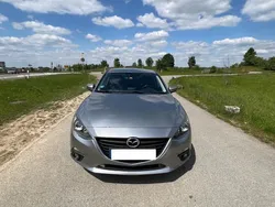 Silber Gebraucht 2013 Mazda 3 Center-Line Limousine | 10.499 € (Etwas zu teuer)