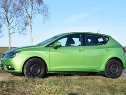 Grün Gebraucht 2016 Seat Ibiza Limousine | 8.500 € (Fairer Preis)