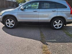 Silber Gebraucht 2008 Honda CR-V SUV | 6.500 € (Etwas zu teuer)