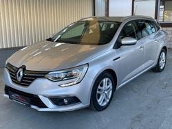 Grau Gebraucht 2019 Renault Mégane IV Business Limousine | 13.300 € (Fairer Preis)