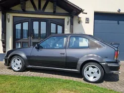 Schwarz Gebraucht 1986 Opel Kadett Limousine | 15.199 €