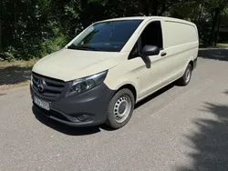 Beige Gebraucht 2019 Mercedes Vito Van / Kleinbus | 16.990 € (Guter Preis)