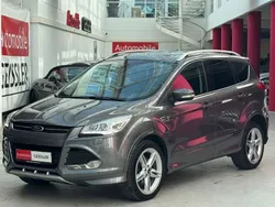 Grau Gebraucht 2014 Ford Kuga Individual SUV | 8.999 € (Superpreis)