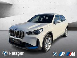 Weiss Gebraucht 2022 BMW iX1 Performance SUV | 35.400 € (Superpreis)