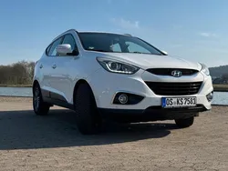 Weiß Gebraucht 2014 Hyundai ix35 SUV | 10.500 € (Fairer Preis)