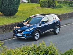 Blau Gebraucht 2019 Renault Kadjar LIMITED Deluxe SUV | 16.500 € (Fairer Preis)