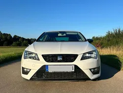 Weiß Gebraucht 2013 Seat Leon FR Kleinwagen | 11.200 € (Teuer)