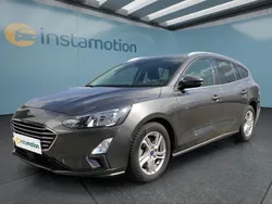 Grau Gebraucht 2022 Ford Focus Kombi | 18.849 € (Guter Preis)