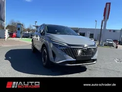 Grau Neu 2025 Nissan Qashqai N-Connecta SUV | 42.600 €