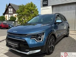 Blau Gebraucht 2025 Kia Niro Spirit SUV | 36.900 € (Guter Preis)