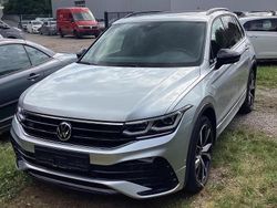 Reflexsilber metallic Gebraucht 2021 VW Tiguan R-line SUV | 30.965 € (Fairer Preis)