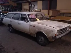 Weiß Gebraucht 1971 Opel Rekord Kombi | 1.600 €