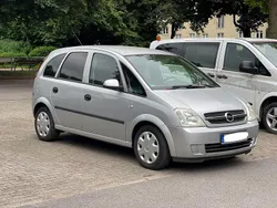 Silber Gebraucht 2004 Opel Meriva Van / Kleinbus | 1.700 € (Fairer Preis)