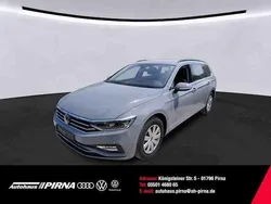 Grau Gebraucht 2022 VW Passat Business Kombi | 25.844 € (Fairer Preis)