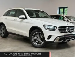 Weiß Gebraucht 2020 Mercedes GLC200 SUV | 25.990 € (Fairer Preis)