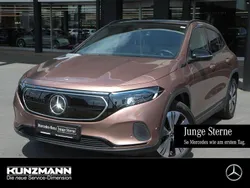 Rosgold metallic Gebraucht 2022 Mercedes EQA250 Progressive SUV | 32.940 € (Fairer Preis)