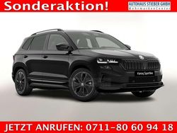 Blackmagic perleffekt Neu 2025 Skoda Karoq SportLine SUV | 40.258 € (Fairer Preis)