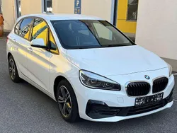 Weiß Gebraucht 2021 BMW 225 Sport Line Kombi | 16.500 € (Guter Preis)
