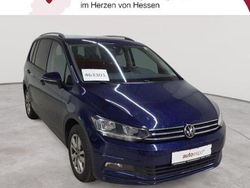 Atlantic blue metallic Gebraucht 2022 VW Touran Comfortline Van / Kleinbus | 25.090 € (Superpreis)