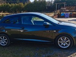 Grau Gebraucht 2011 Seat Ibiza SC Style Kleinwagen | 3.800 € (Fairer Preis)