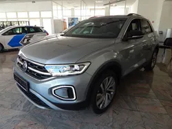 Silber Gebraucht 2024 VW T-Roc Move SUV | 28.750 € (Fairer Preis)