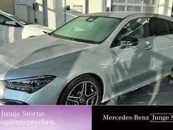 Silber Gebraucht 2024 Mercedes CLA200 Shooting Brake AMG Kombi | 34.550 € (Fairer Preis)