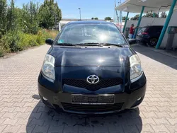 Schwarz Gebraucht 2010 Toyota Yaris Life Kleinwagen | 3.499 € (Superpreis)