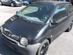Schwarz Gebraucht 2002 Renault Twingo Kleinwagen | 1.390 € (Fairer Preis)