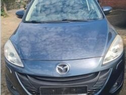 Blau Gebraucht 2011 Mazda 5 Van / Kleinbus | 2.500 €
