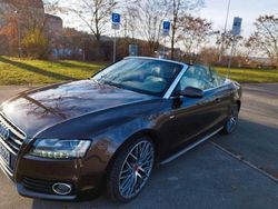 Braun Gebraucht 2011 Audi A5 Cabriolet Sport Cabrio | 13.900 €