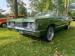 Grün Gebraucht 1968 Ford Meteor | 15.000 €