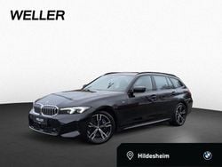 Black sapphire Gebraucht 2024 BMW 330 Efficient Dynamics Kombi | 36.850 €