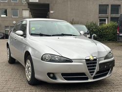Silber Gebraucht 2007 Alfa Romeo 147 Kleinwagen | 2.200 € (Fairer Preis)