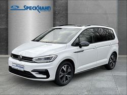 Weiß Gebraucht 2024 VW Touran Highline Van / Kleinbus | 43.890 €