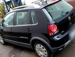 Schwarz Gebraucht 2007 VW Polo Cross Kleinwagen | 2.100 €