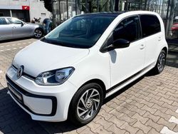 Weiß Gebraucht 2017 VW up! Sound Kleinwagen | 9.900 € (Fairer Preis)