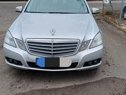 Silber Gebraucht 2010 Mercedes E220 Limousine | 9.500 € (Fairer Preis)