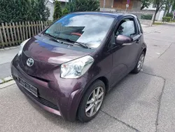 Violett Gebraucht 2011 Toyota iQ Kleinwagen | 2.990 € (Superpreis)