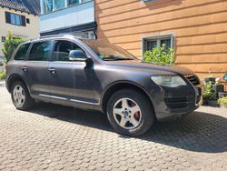 Grau Gebraucht 2007 VW Touareg SUV | 5.800 €