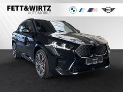 Saphirschwarz metallic Neu 2025 BMW iX2 M Sport SUV | 53.890 € (Fairer Preis)