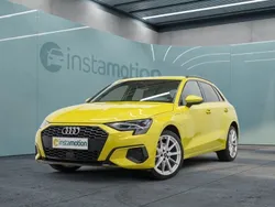 Gelb Gebraucht 2024 Audi A3 Sportback e-tron Advanced Limousine | 32.230 € (Fairer Preis)