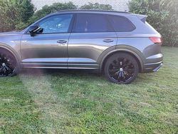 Grau Gebraucht 2020 VW Touareg SUV | 39.500 € (Guter Preis)
