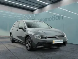 Grau Gebraucht 2024 VW Golf VIII Move Limousine | 24.099 € (Fairer Preis)